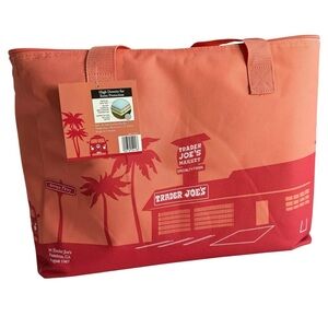 Trader Joe's Large Insulated Peach Grocery Cooler Tote Bag Limited Edition